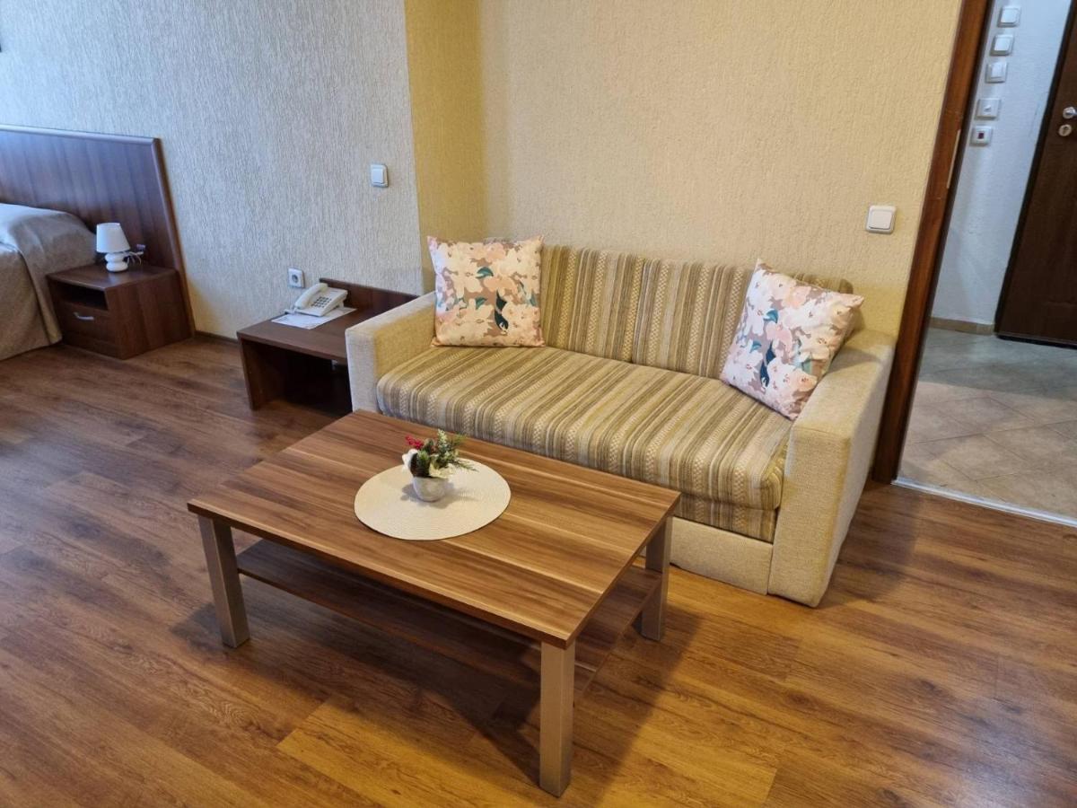 Cosy Apartments Within Walking Distance To Ski Lifts Bansko Bagian luar foto